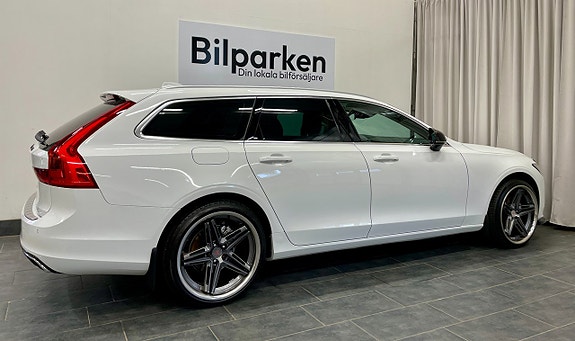 Volvo V90 6 of 25