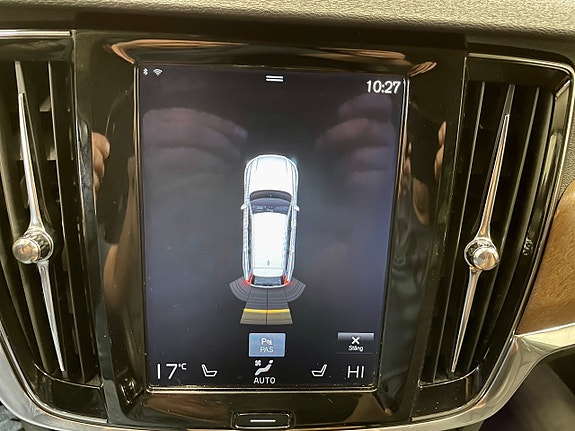 Volvo V90 17 of 25