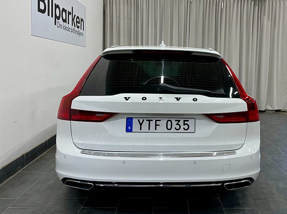 Volvo V90 25 of 25