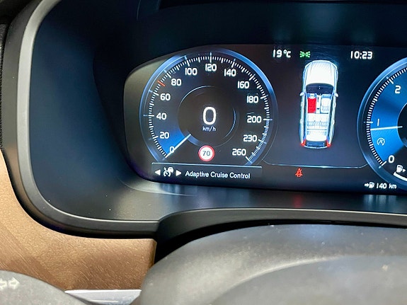 Volvo V90 11 of 25