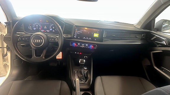 Audi A1 10 of 12
