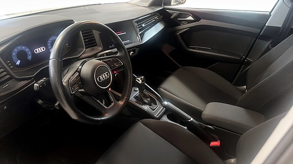 Audi A1 7 of 12