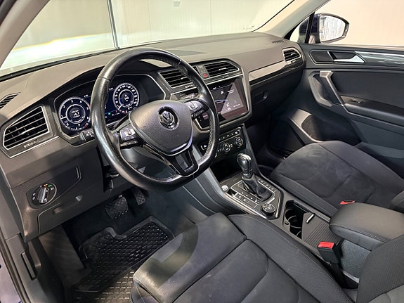 Volkswagen Tiguan 7 of 25