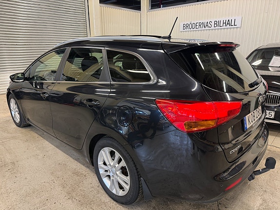 Kia Ceed 4 of 17