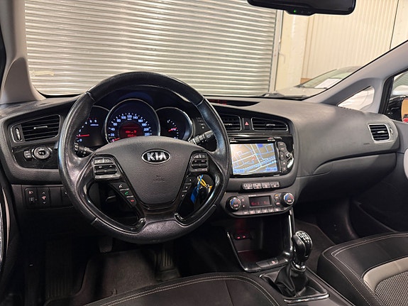 Kia Ceed 6 of 17