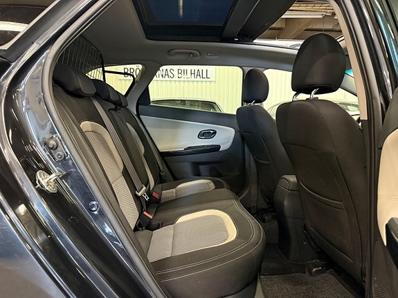 Kia Ceed 15 of 17