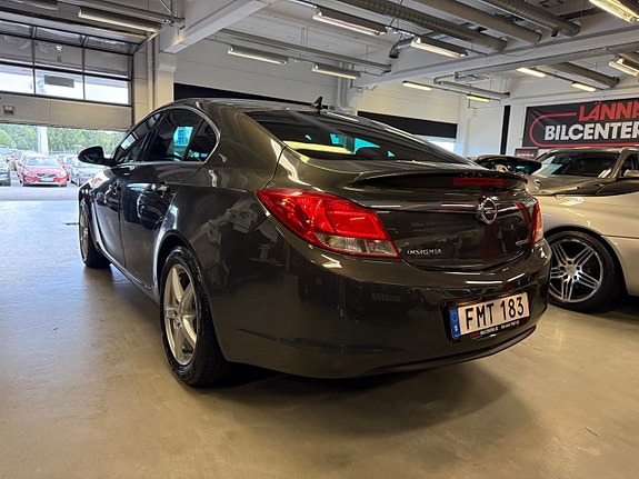 Opel Insignia 6 of 24