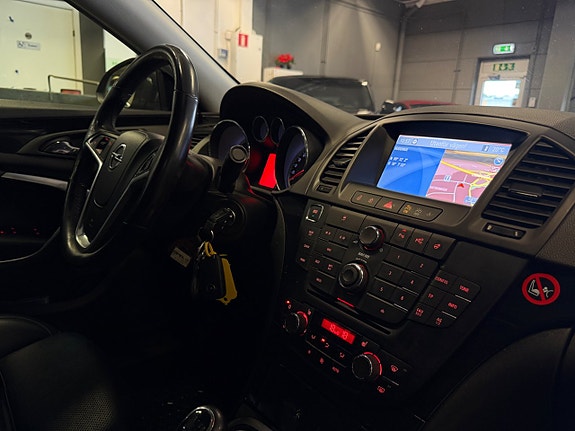 Opel Insignia 22 of 24