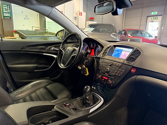 Opel Insignia 18 of 24