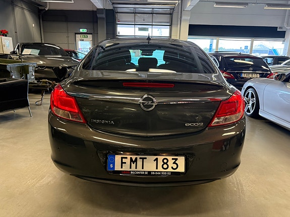 Opel Insignia 7 of 24