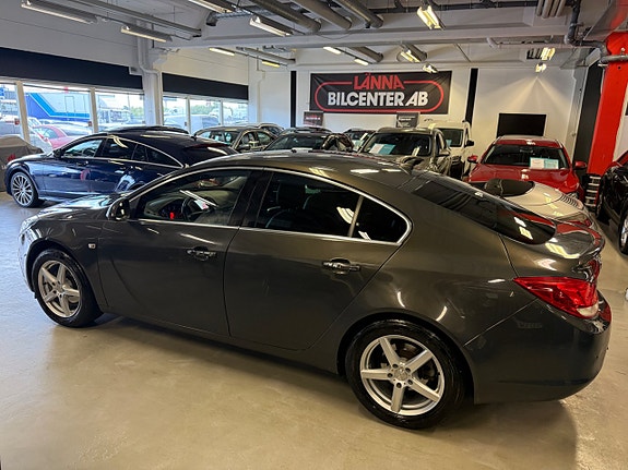 Opel Insignia 10 of 24