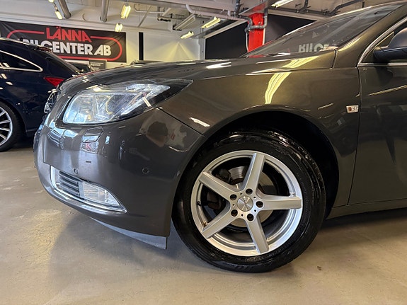 Opel Insignia 2 of 24