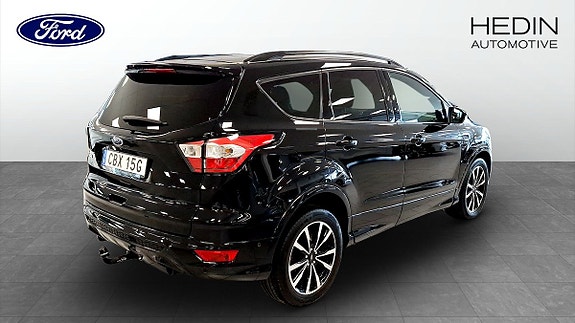 Ford Kuga 2 of 9