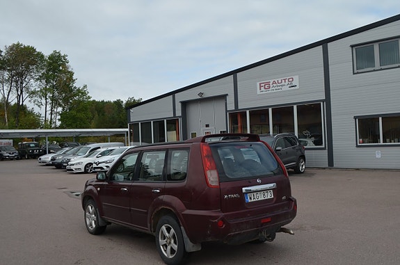 Nissan X-Trail 4 of 15