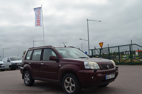 Nissan X-Trail 7 of 15