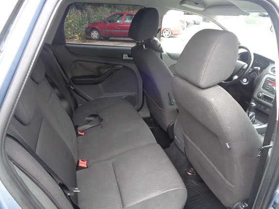 Ford Focus 8 of 9