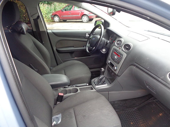 Ford Focus 7 of 9