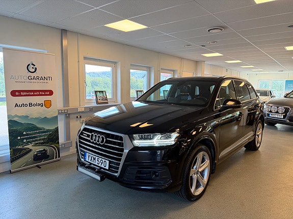 Audi Q7 12 of 30