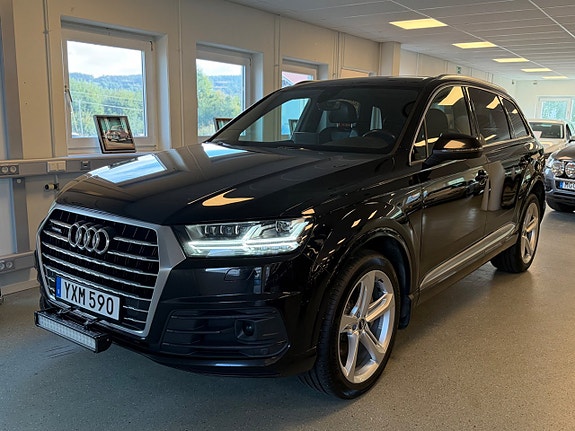 Audi Q7 5 of 30