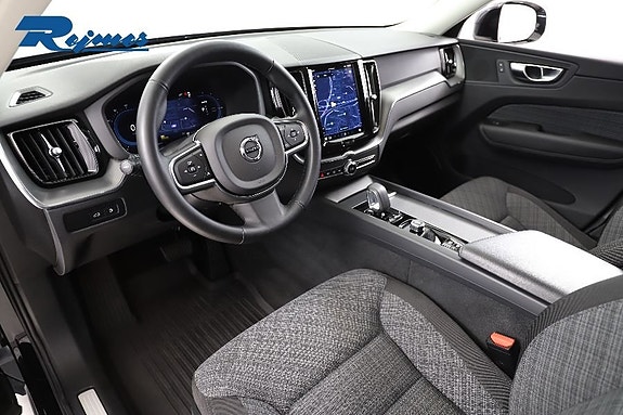 Volvo XC60 13 of 26