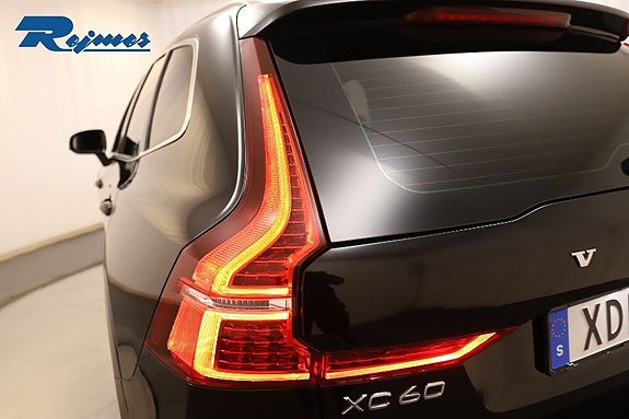 Volvo XC60 6 of 26