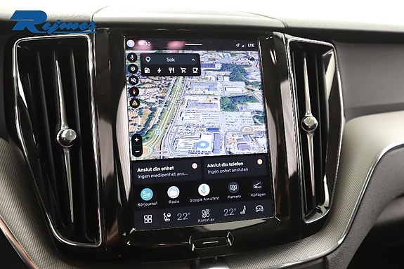 Volvo XC60 17 of 25