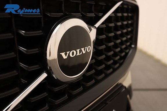 Volvo XC60 9 of 25