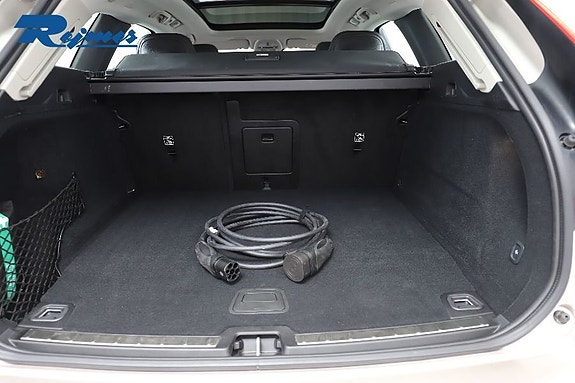 Volvo XC60 19 of 25