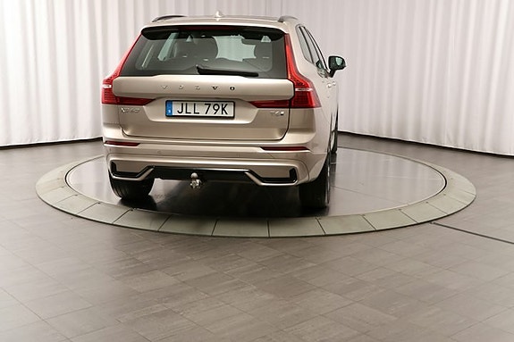 Volvo XC60 4 of 25