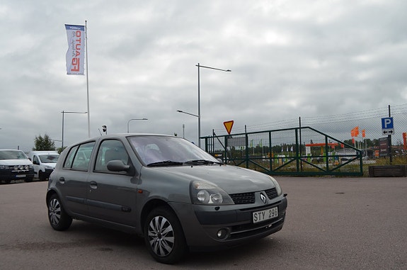 Renault Clio 7 of 13