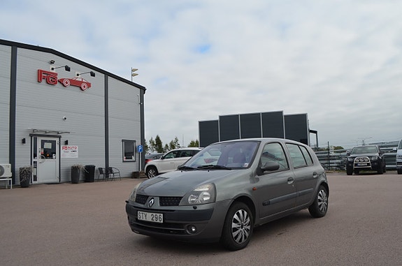 Renault Clio 3 of 13