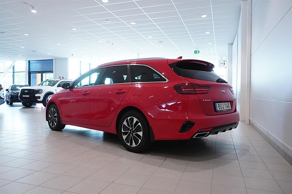 Kia Ceed 4 of 11