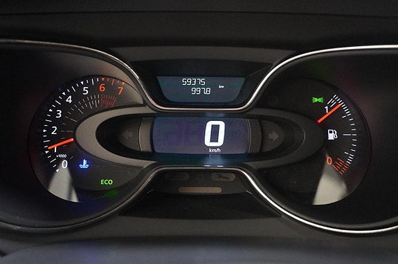 Renault Captur 7 of 15