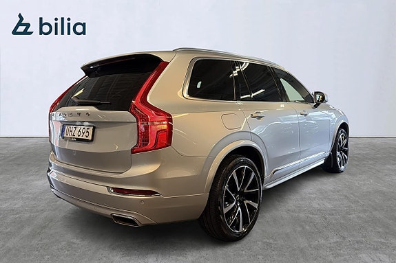 Volvo XC90 7 of 26