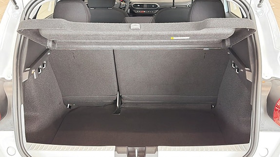 Dacia Sandero 8 of 20
