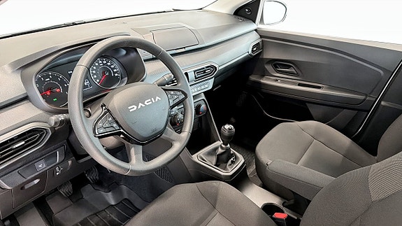 Dacia Sandero 11 of 20
