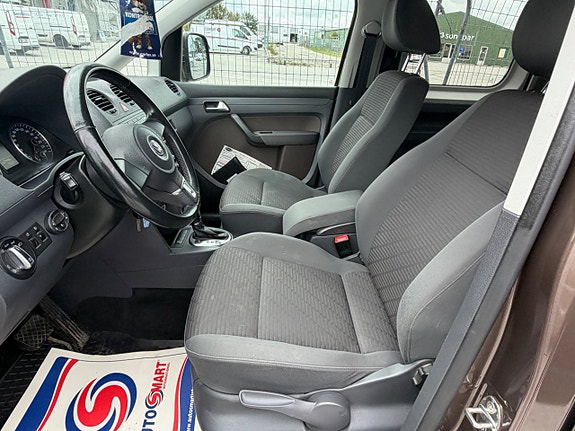 Volkswagen Caddy Maxi 16 of 27