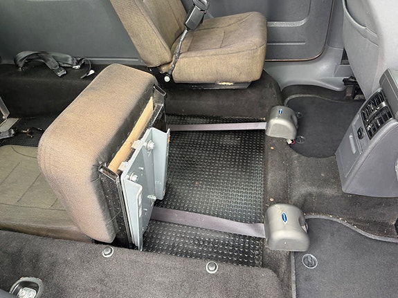 Volkswagen Caddy Maxi 22 of 27
