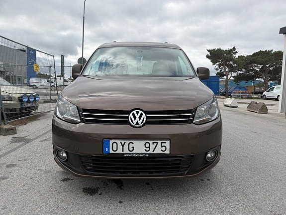 Volkswagen Caddy Maxi 10 of 27