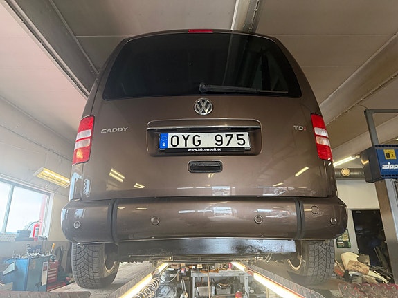 Volkswagen Caddy Maxi 27 of 27