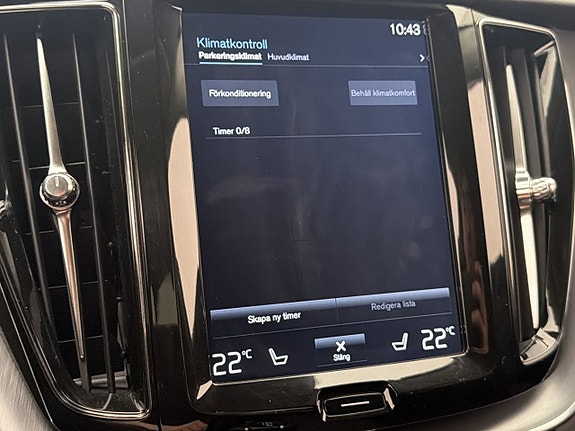 Volvo XC60 28 of 30
