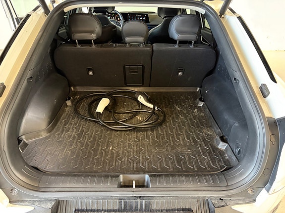 Kia EV6 14 of 15