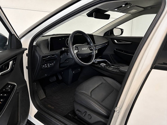 Kia EV6 6 of 15
