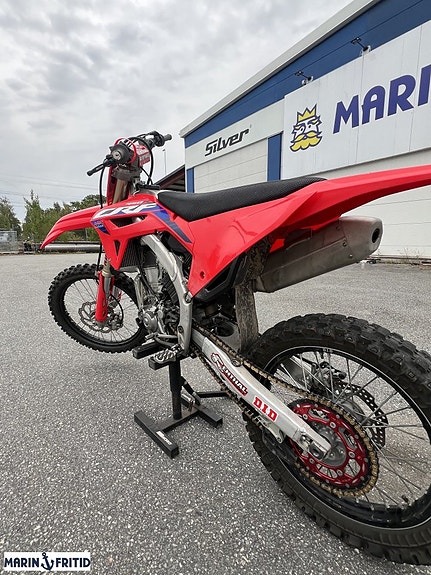 Honda CRF 450 R 4 of 11