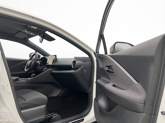 Toyota C-HR 25 of 30
