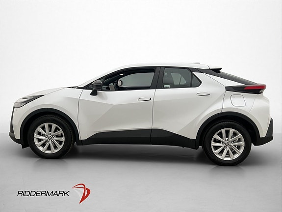 Toyota C-HR 5 of 30