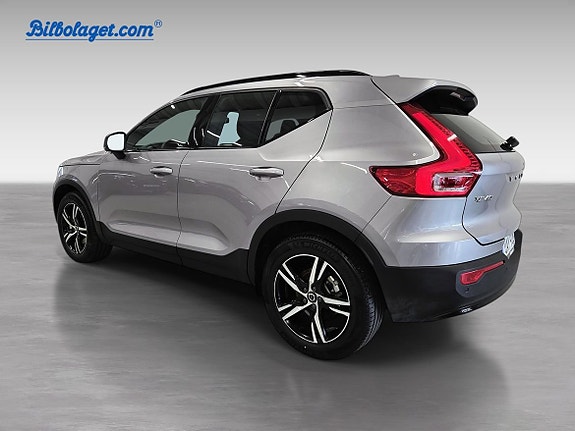 Volvo XC40 4 of 15