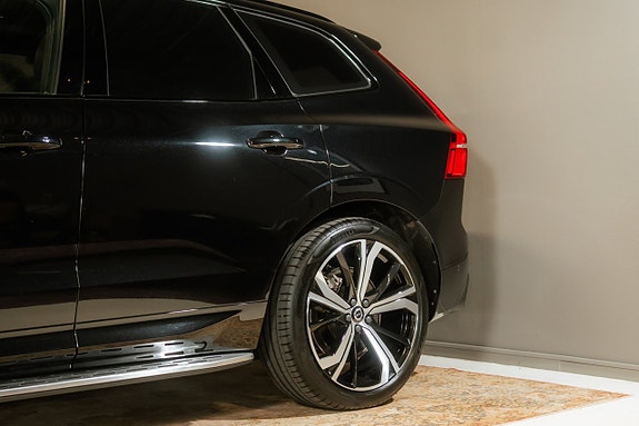 Volvo XC60 8 of 25