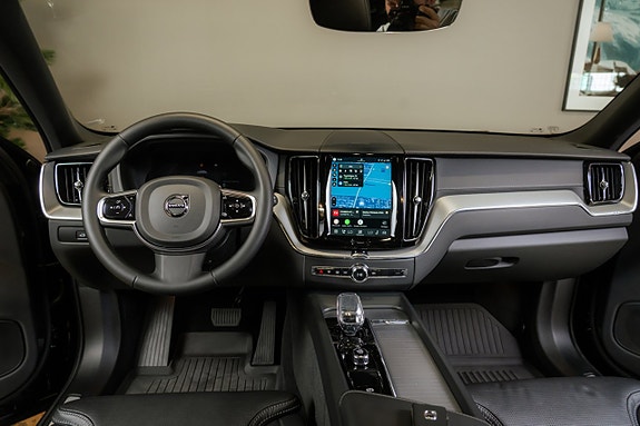 Volvo XC60 22 of 25