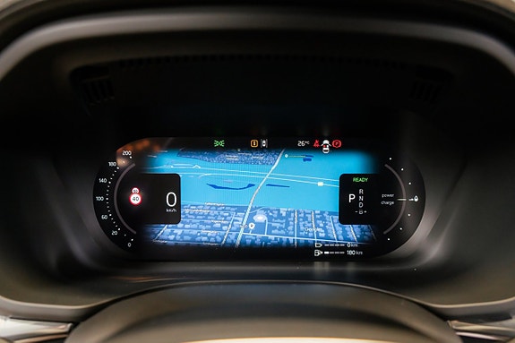 Volvo XC60 16 of 25